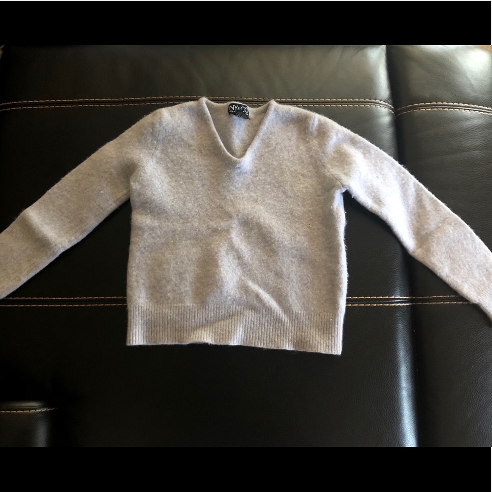 grey sweater